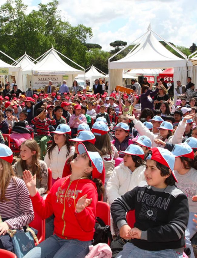 The-Line-Above-N-Mostre-e-Fiere-15